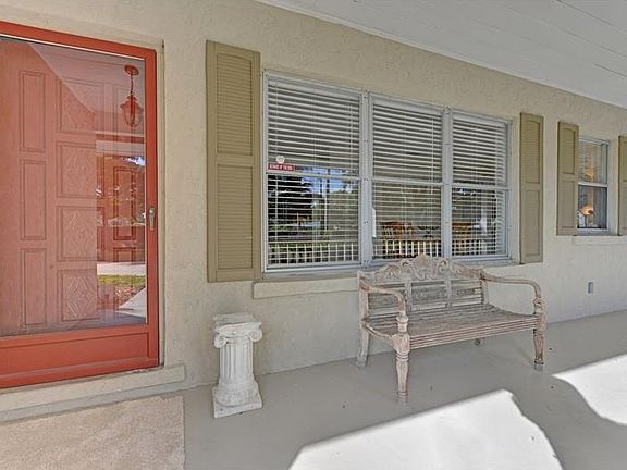 4th image of 4502 9th Ave W