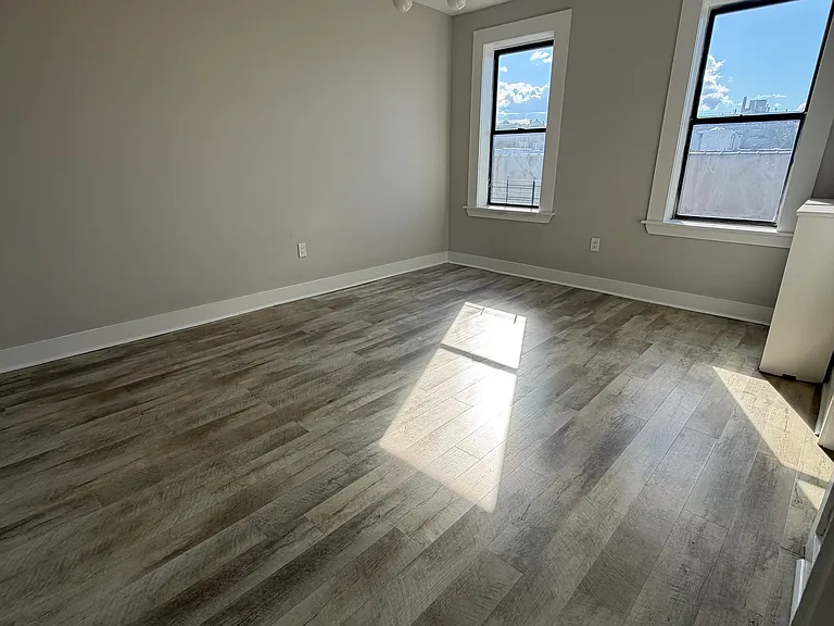 5301 Palisade Ave #58 — Photo 4