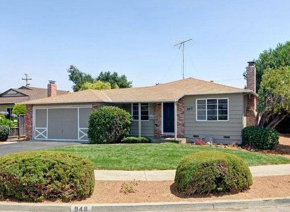 2nd image of 948 Rose Blossom Dr