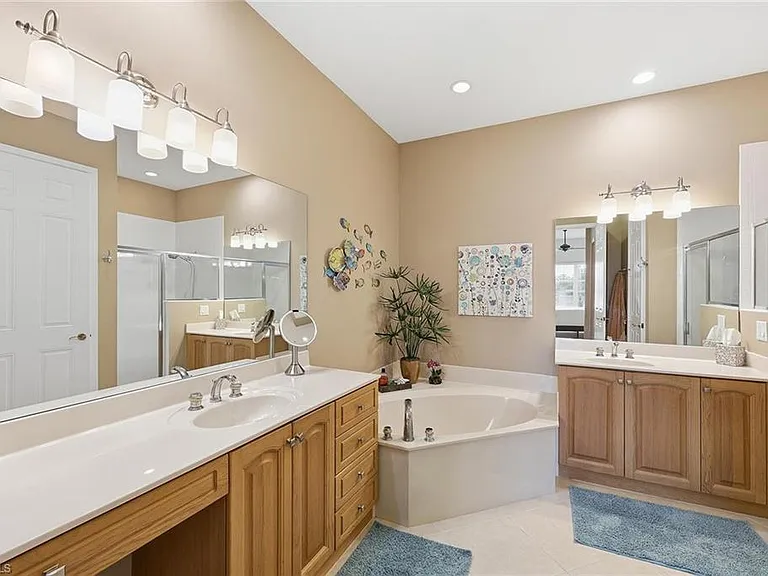 9243 Tesoro Ln #2 — Photo 16