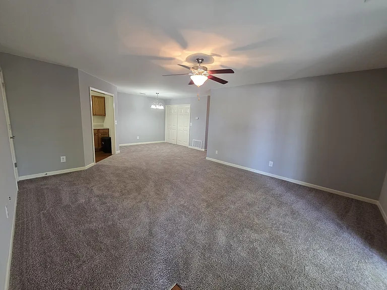 Kenzi Estates — Photo 31