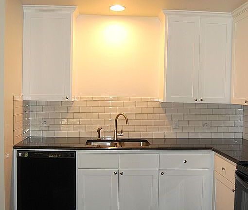 3rd image of 504 Pine St Unit A