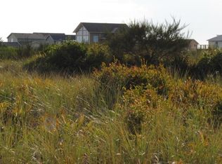 1379 Sand Pebble Dr, Ocean Shores, WA 98569