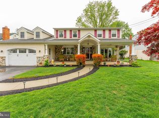 209 Beechtree Dr, Broomall, PA 19008