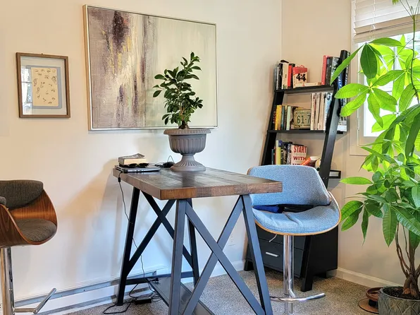 2335 Hemlock Ln N, Plymouth, MN 55441