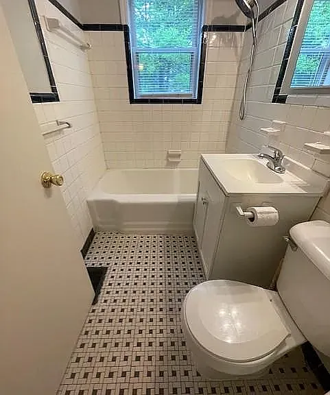 2305 Taylorsville Rd #B — Photo 11