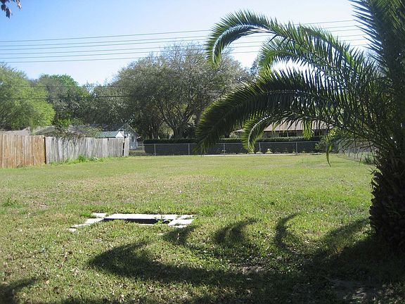 4th image of 5742 Elena Dr