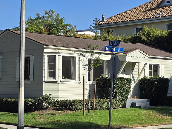 2nd image of 1003 Grant St