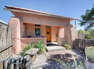 1913 Lomas Blvd NW, Albuquerque, NM 87104