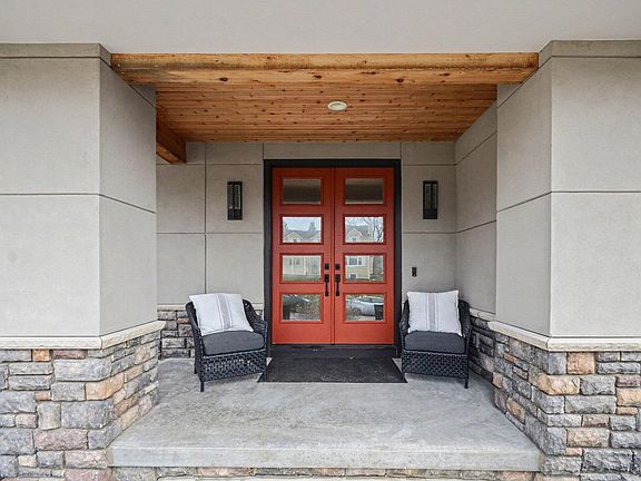 3rd image of 4158 Glen Eagles Ct