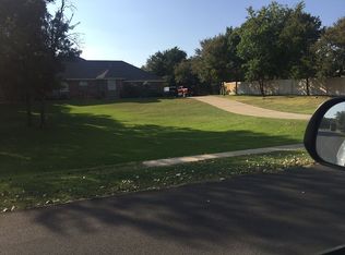 213 Lake Hollow Dr, Weatherford, TX 76087