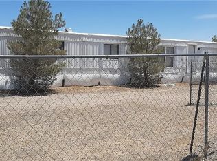 1198 S Cibola Rd, Golden Valley, AZ 86413