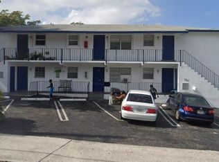 705 11th St APT 6, West Palm Beach, FL 33401
