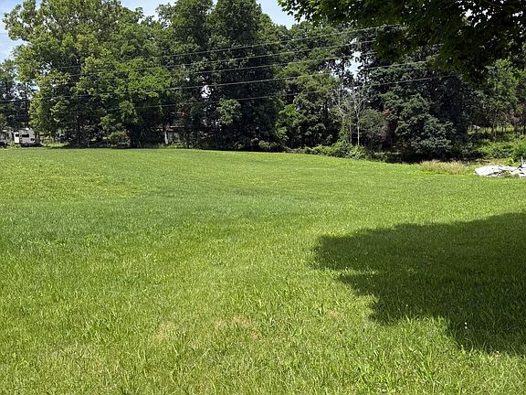 4th image of 2339 Dreyfus Rd