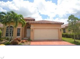 5220 SW 141st Ter, Miramar, FL 33027