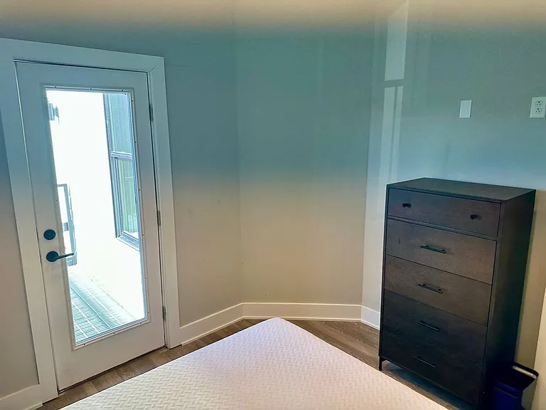 1310 N Broad St — Photo 11