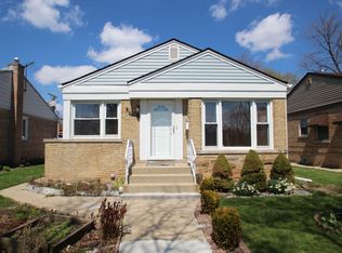 3913 Saint Charles Pl, Bellwood, IL