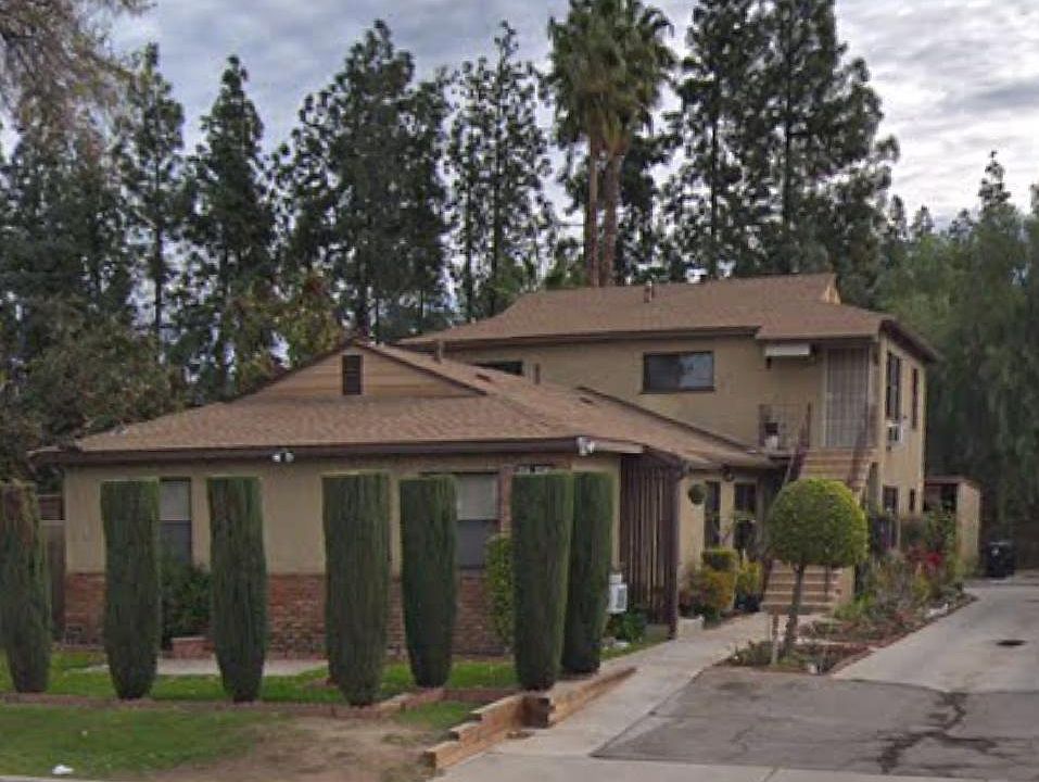 1st image of 7116 1/2 Haskell Ave
