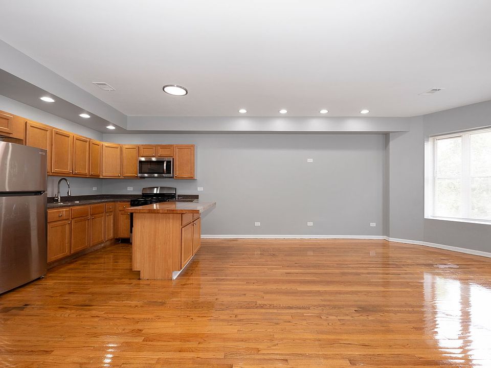 1st image of 6631-6633 S Woodlawn Ave #6633-3S