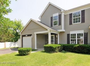 581 Colton Rd, Grayslake, IL 60030