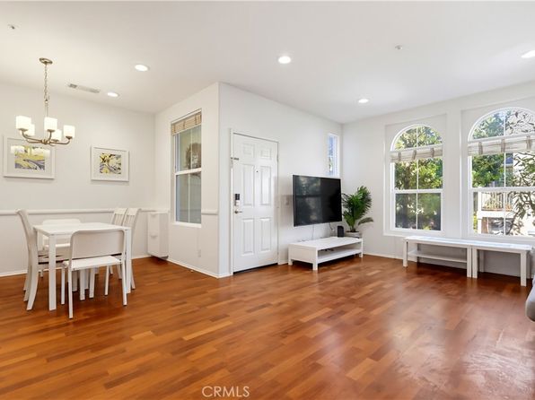 303 Terra Bella