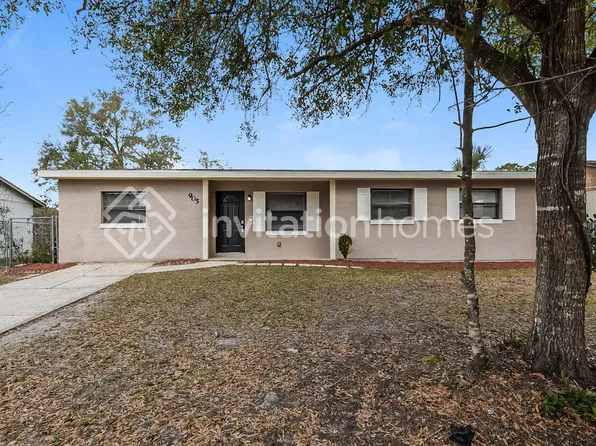 905 Valleydale Ave, Deland, FL 32720