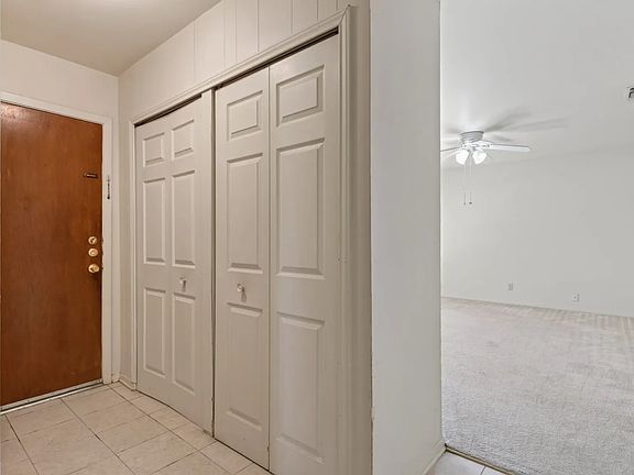2nd image of 1037 Valley Forge Dr