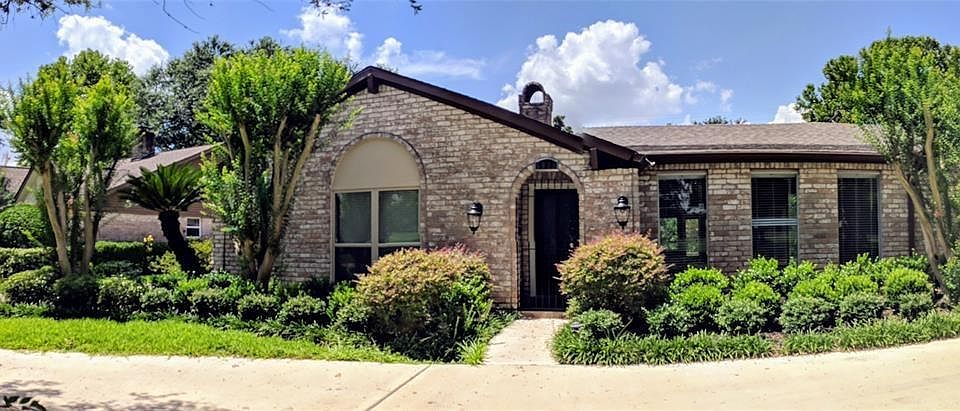 1st image of 5811 S Braeswood Blvd