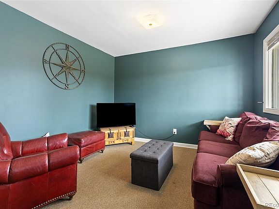 4th image of 618 Chestnut Street