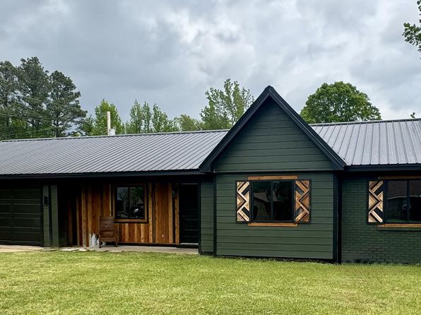 121 Main St, Caledonia, MS 39740