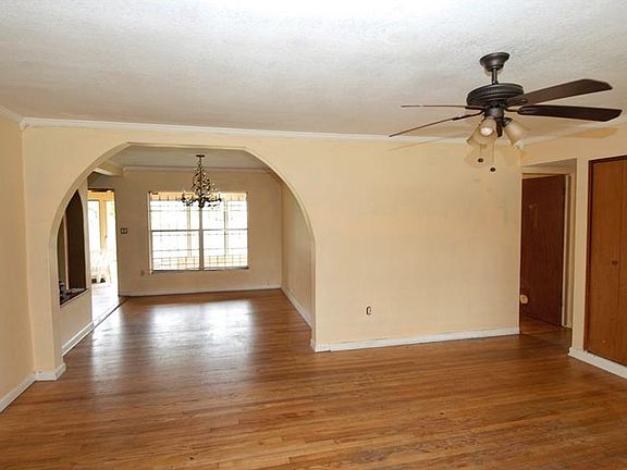 4th image of 518 N Lakemont Ave