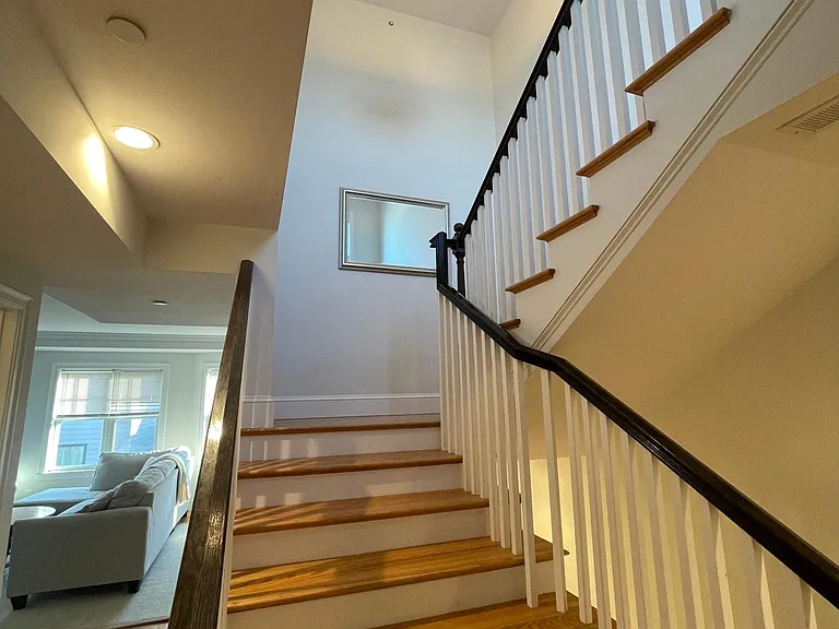 156 Tudor St #3 — Photo 14