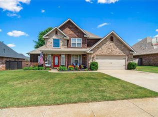 4217 W Willowbend Dr, Rogers, AR 72758