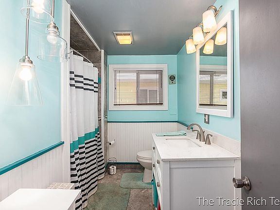 5th image of 19100 Kenny Dr