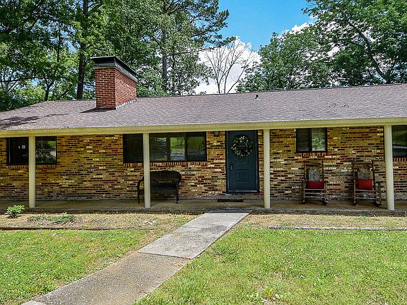 4th image of 3504 NW Woodland Dr #12