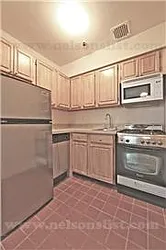 Rented by R New York