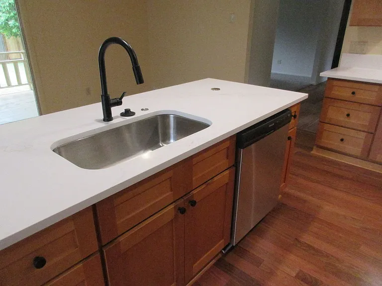 450 Lori Ave SE — Photo 17