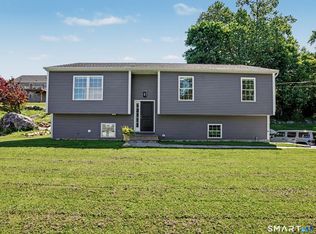 30 Lillian Ave, New Fairfield, CT 06812