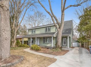 1604 Long Shore Dr, Ann Arbor, MI