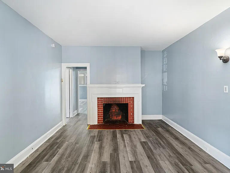 216 Penn Blvd — Photo 2