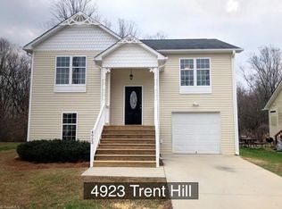 4923 Trent Hill Dr, Winston Salem, NC 27105