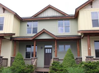 3 Black Bear Xing, Snowshoe, WV 26209