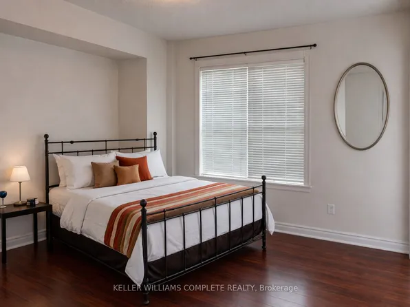 43 Colchester St, Markham, ON L6B 1K4