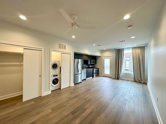5th image of 1800 E 4th St Unit 308