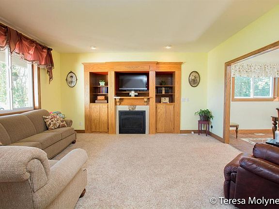 4th image of 283 Creekside Dr