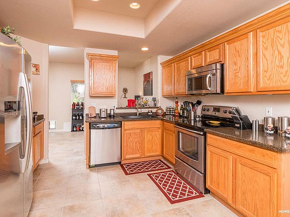 4th image of 4202 N 21st St Unit 2