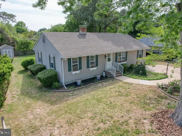 3 Woodside Dr, Milford, DE 19963