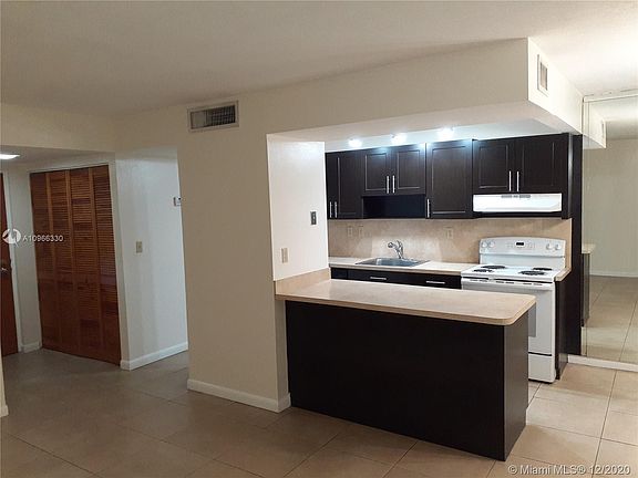 5th image of 9380 W Flagler St APT 207B