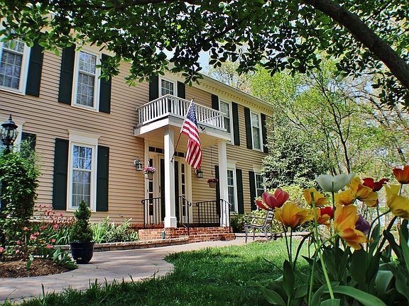 4th image of 12566 Cavalier Dr