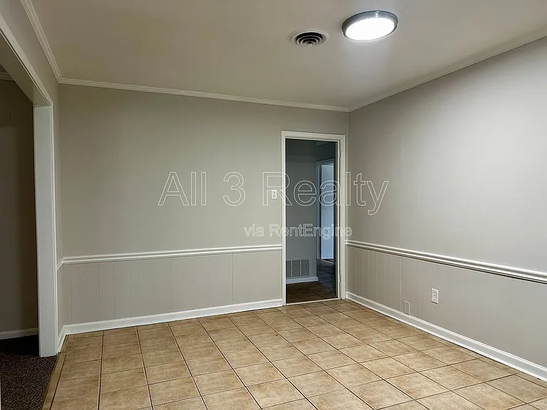 712 Sir Michael Dr — Photo 14